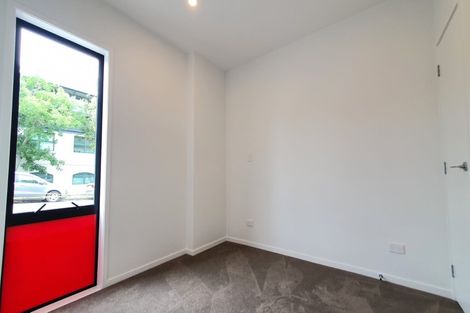 Photo of property in 3/2a Walsall Street, Avondale, Auckland, 1026