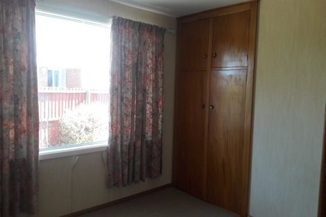 Photo of property in 8 Gladson Avenue, Sockburn, Christchurch, 8042