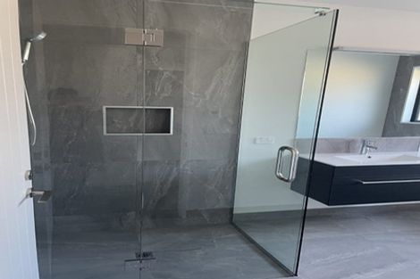 Photo of property in 28 Withers Crescent, Halswell, Christchurch, 8025