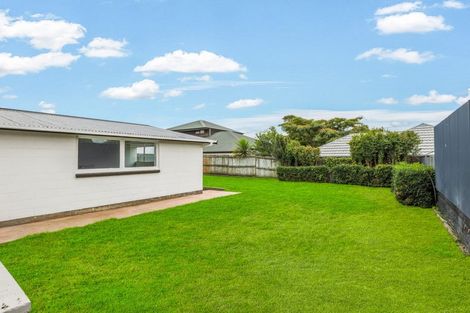 Photo of property in 254 Lake Terrace Road, Shirley, Christchurch, 8061