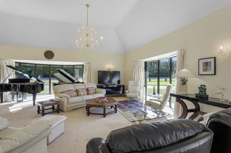 Photo of property in 635 Yaldhurst Road, Yaldhurst, Christchurch, 7676