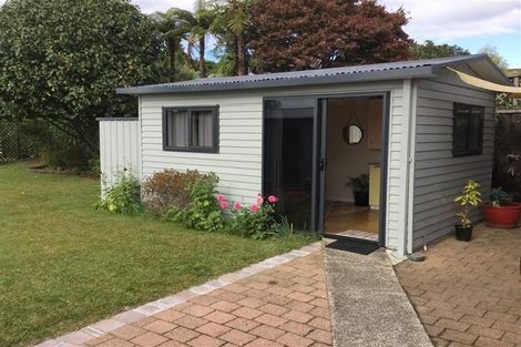 Photo of property in 18 Totaravale Street, Pukehangi, Rotorua, 3015