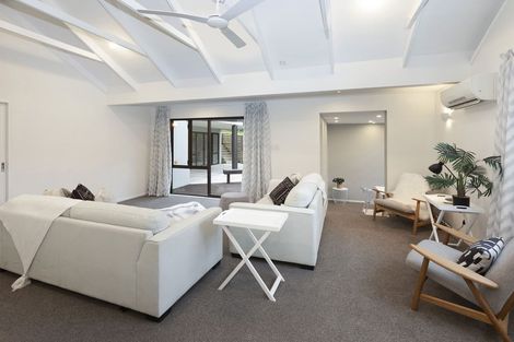 Photo of property in 14 Heathvale Place, Heathcote Valley, Christchurch, 8022