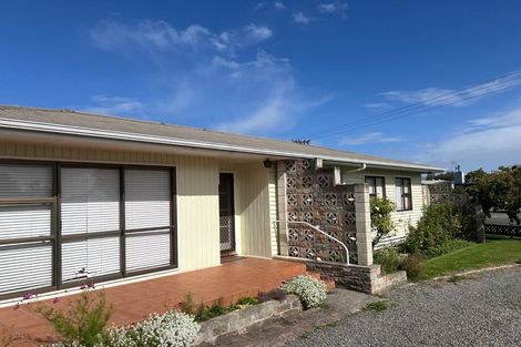 Photo of property in 5 Ngarimu Street, Havelock North, 4130