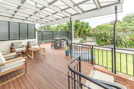 Photo of property in 8a Bristow Street, Saint Johns Hill, Whanganui, 4501