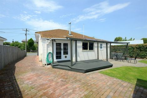 Photo of property in 12 Manning Place, Woolston, Christchurch, 8023