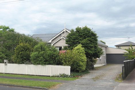 Photo of property in 142 Victoria Street, Cambridge, 3434