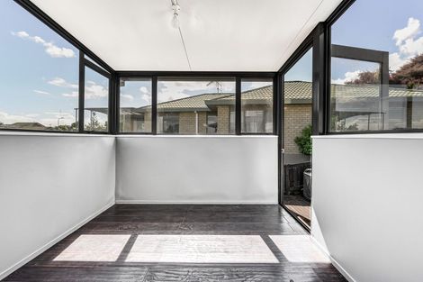 Photo of property in 43 Western Heights Drive, Western Heights, Hamilton, 3200