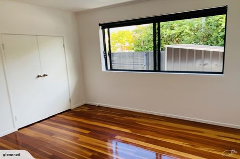 Photo of property in 52 Kirby Street, Glendene, Auckland, 0602