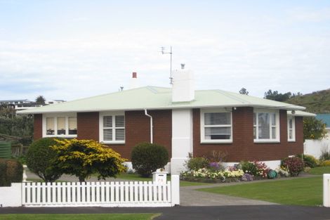 Photo of property in 28b Skinner Street, Blagdon, New Plymouth, 4310