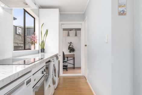 Photo of property in 6a Beach Road, Titahi Bay, Porirua, 5022