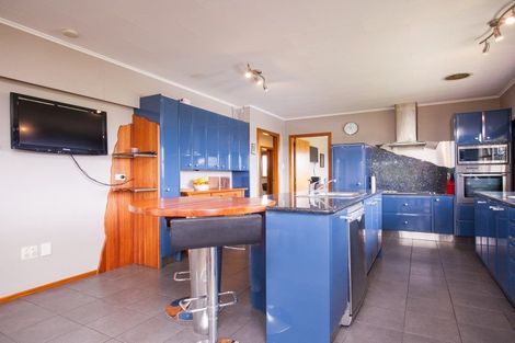 Photo of property in 696 Carrington Road, Hurworth, New Plymouth, 4371