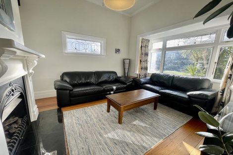 Photo of property in 7 Paisley Terrace, Karori, Wellington, 6012