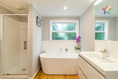 Photo of property in 12 Titiro Moana Road, Korokoro, Lower Hutt, 5012