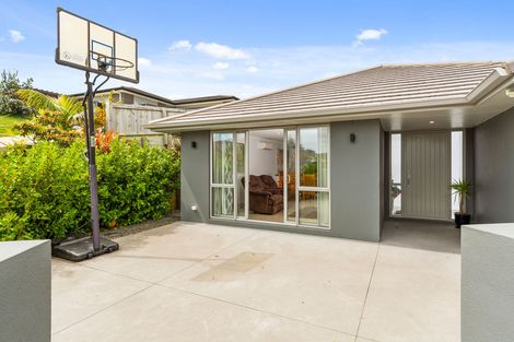 Photo of property in 15 Bryan Gallagher Place, Welcome Bay, Tauranga, 3175