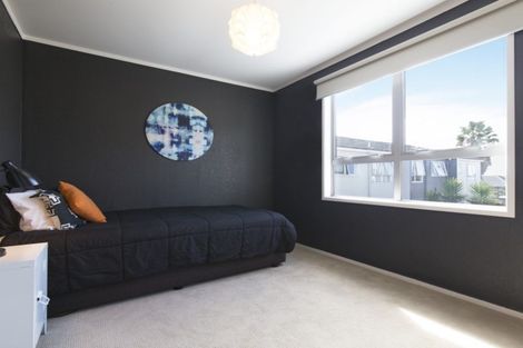 Photo of property in 6/51 Point Chevalier Road, Point Chevalier, Auckland, 1022