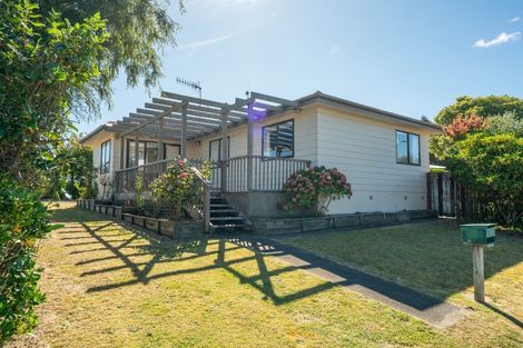 Photo of property in 2 Greenwich Street, Richmond Heights, Taupo, 3330