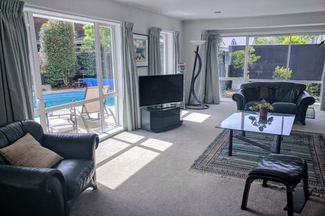 Photo of property in 9 Hanover Place, Ilam, Christchurch, 8041