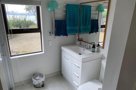 Photo of property in 38 Napier Street, Karaka Bays, Wellington, 6022