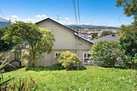 Photo of property in 69 Duncan Terrace, Kilbirnie, Wellington, 6022
