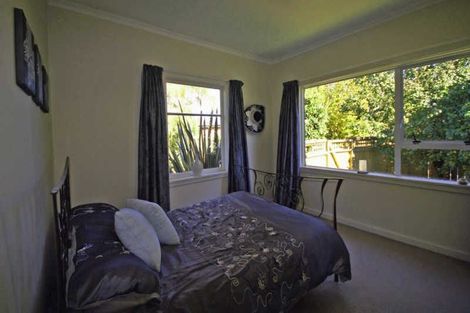 Photo of property in 19 Owens Terrace, Upper Riccarton, Christchurch, 8041