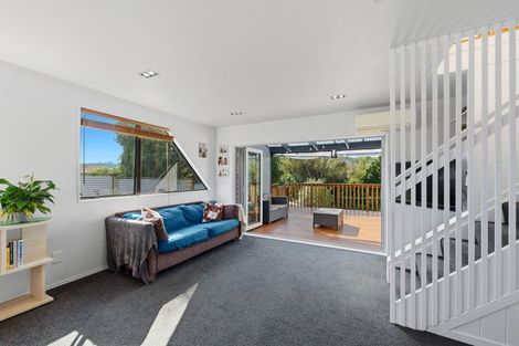Photo of property in 125 Awaroa Road, Helensville, 0800