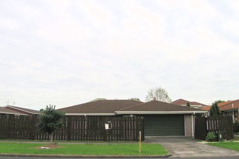 Photo of property in 2/20 Omana Road, Papatoetoe, Auckland, 2025