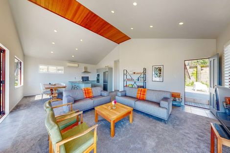 Photo of property in 208 Russell Bruce Place, Onemana, Whangamata, 3691