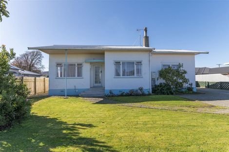 Photo of property in 46 Mako Mako Road, Levin, 5510