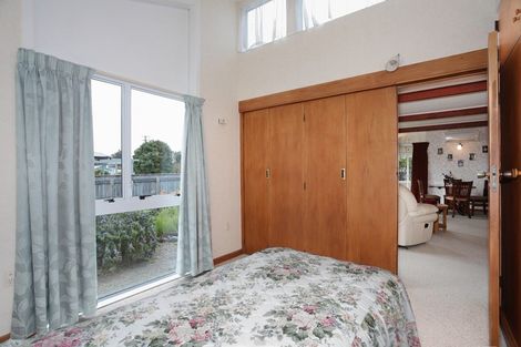 Photo of property in 10 Lambert Street, Marton, 4710