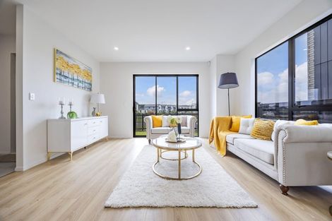 Photo of property in 6 Kartolina Crescent, Kumeu, 0810