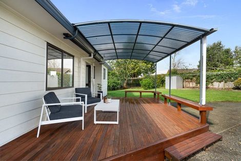Photo of property in 37 Puriri Road, Pukekohe, 2120