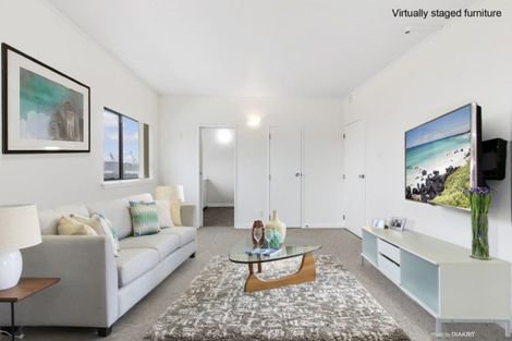 Photo of property in Hobson Court Flats, 74/70 Hobson Street, Thorndon, Wellington, 6011