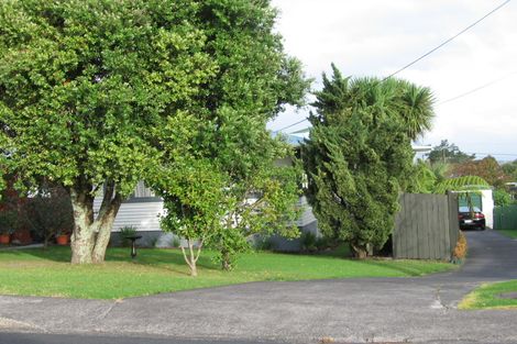 Photo of property in 1/37 Coniston Avenue, Te Atatu South, Auckland, 0610