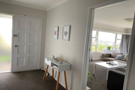 Photo of property in 1/4 Dewsbury Terrace, Castor Bay, Auckland, 0620