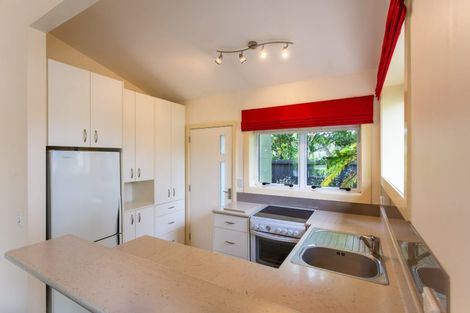 Photo of property in 1/208 Memorial Avenue, Burnside, Christchurch, 8053