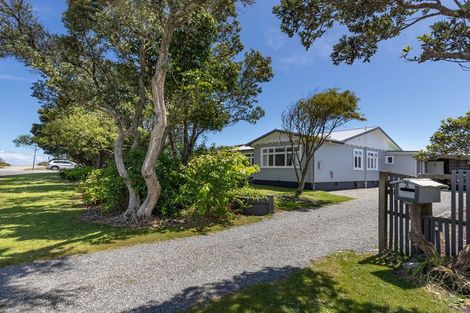 Photo of property in 2 Tudor Street, Hokitika, 7810