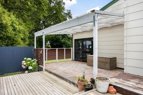 Photo of property in 2 Magnolia Street, Outer Kaiti, Gisborne, 4010