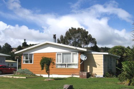 Photo of property in 10 Wairau Avenue, Waitahanui, Taupo, 3378