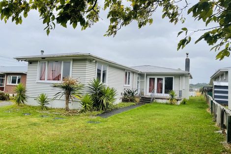 Photo of property in 339 Main Road, Huapai, Kumeu, 0810