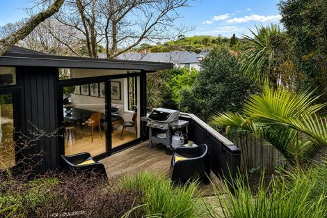 Photo of property in 46a Vauxhall Road, Devonport, Auckland, 0624