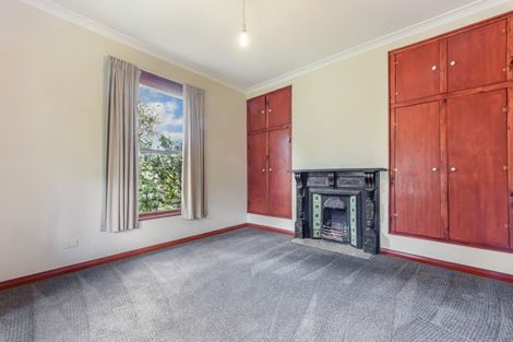 Photo of property in 24 Devon Street, Picton, 7220