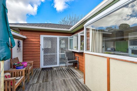 Photo of property in 17 Mclellan Street, Tawa, Wellington, 5028