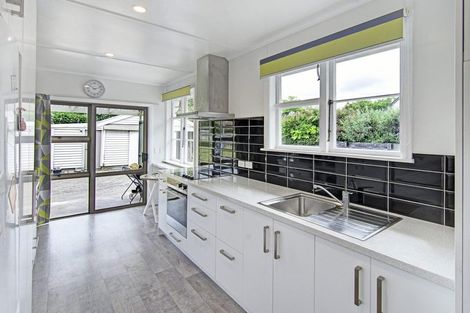 Photo of property in 4 Tararua Street, Masterton, 5810