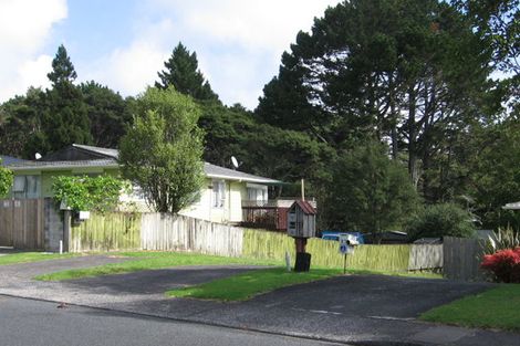 Photo of property in 35 Allington Road, Massey, Auckland, 0614