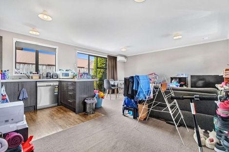 Photo of property in 4/108 Old Farm Road, Hamilton East, Hamilton, 3216