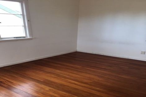 Photo of property in 2/72 Nile Road, Milford, Auckland, 0620