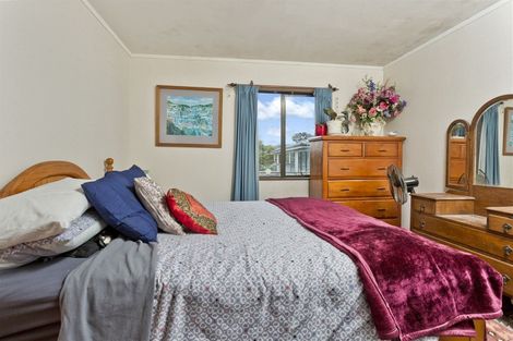 Photo of property in 18 Pemberton Avenue, Bayview, Auckland, 0629