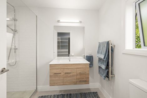 Photo of property in 25 Riverside Drive, Point Wells, Warkworth, 0986