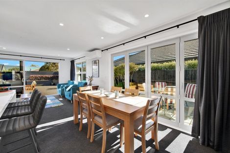 Photo of property in 16 Whitau Place, Marshland, Christchurch, 8083